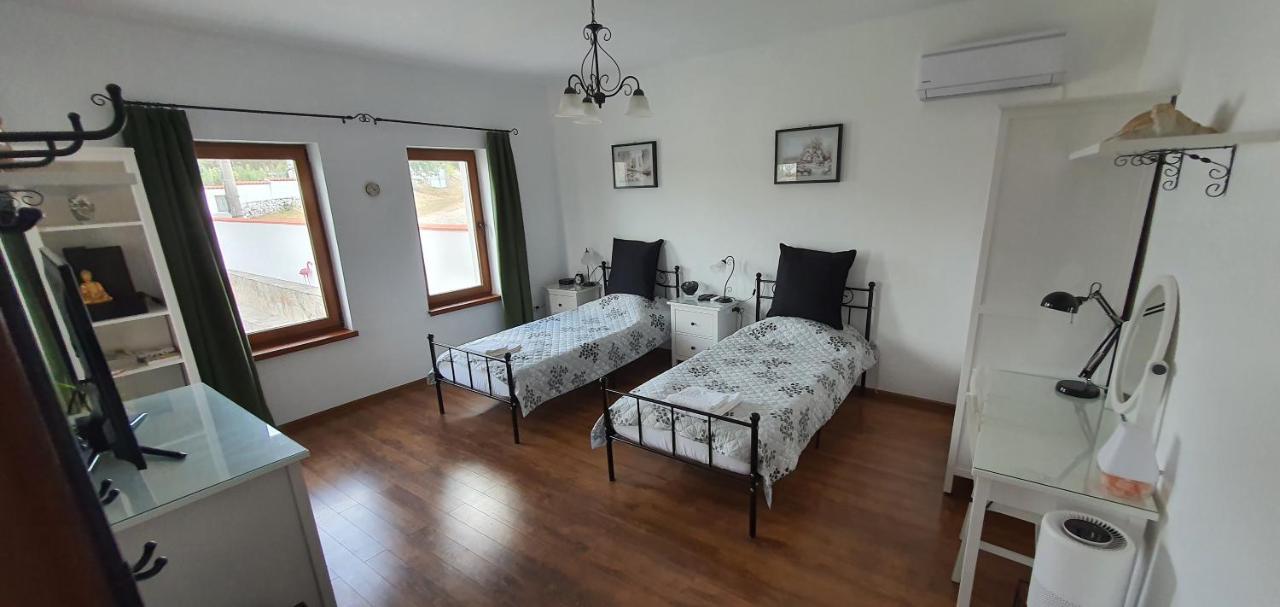 Guest House Eolea Biser 외부 사진