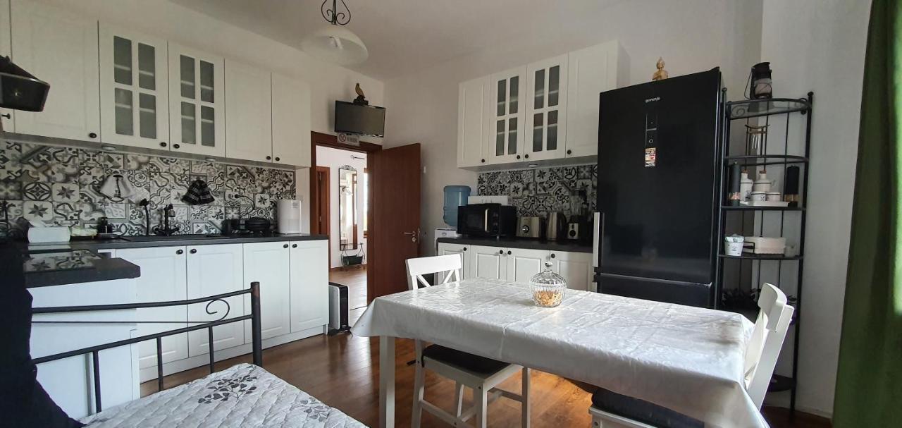 Guest House Eolea Biser 외부 사진