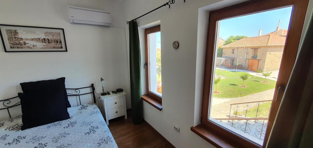 Guest House Eolea Biser 외부 사진